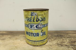 Vintage Freedom Quart Motor Oil Can - Full