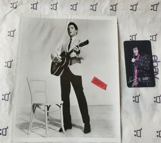 Elvis Presley Standing Guitar Photo Mgm 1262e