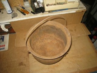 Vintage Rustic Cast Iron Cauldron / Kettle Pot w/ Legs & Gate Marking 2