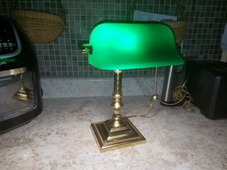 Vintage Heavy Twisted Brass Bankers Student Desk Lamp With Green Glass Shade
