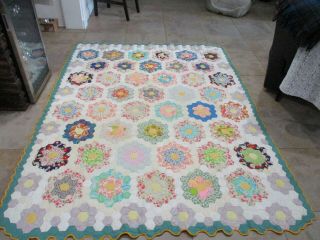 Gorgeous Vintage All Hand Stitched Sunfire Yellow King Size 94 " X 71 " Quilt