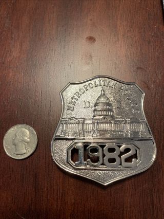 Washington District Of Columbia Police Badge 1982 Full Size Obsolete Badge