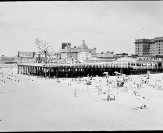 Vtg 1950s 35mm Negative Atlantic City Boardwalk Steeplechase Pier Beach 503 - 35
