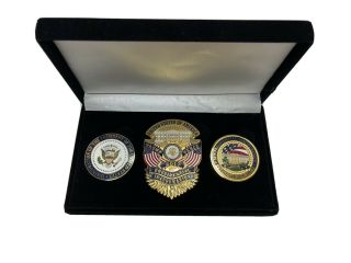 Collectable President Trump Inauguration Police Badge And Coin Set Symbol Arts