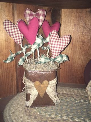 Primitive Valentine Heart Bouquet Decor Country Grubbied Tin Farmhouse Rustic