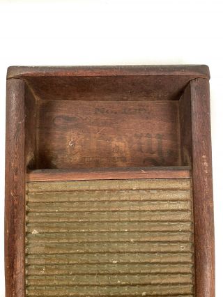 VINTAGE Daisy American Washboard Co Cleveland OH This Little Washboard 3