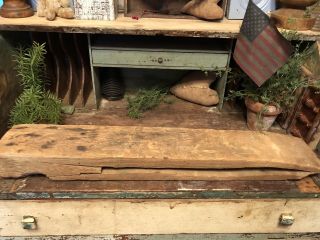 Early Antique Primitive Wooden Skinning Board With Square Nails