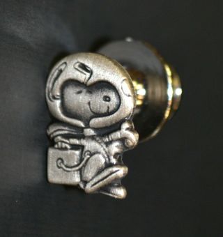 Silver Snoopy Sterling Silver Pin: Astronauts’ Personal Achievement Award 6/2001