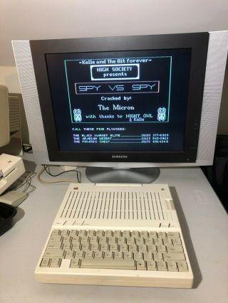 Apple Iic //c Vintage Computer With Power Supply A2s4000