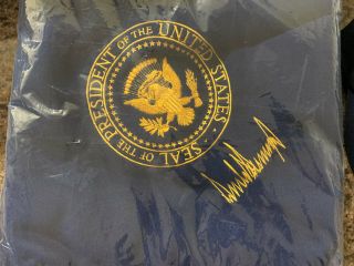 President Trump White House Rare Fleece Blanket and Baseball Hat Gift 2