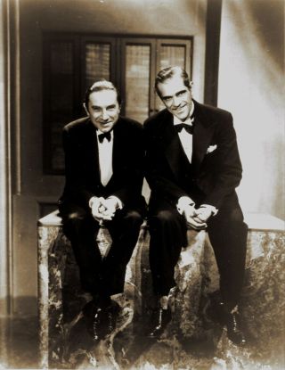 Rare Still Boris Karloff And Bela Lugosi Off Camera 1