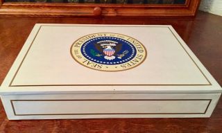Presidential Seal Cigar Box And Contents - Seal Of The President