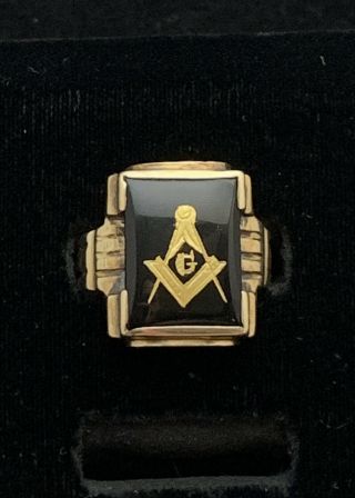 Vintage 10k Yellow Gold Black Onyx Masonic Mens Ring Size 8.  25 (r60)