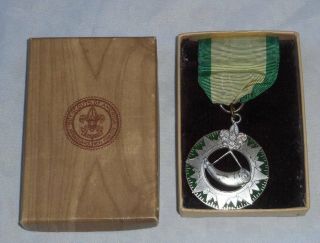 Vintage 1940s Bsa Boy Scouts Explorer Scout Ranger Medal Powder Horn