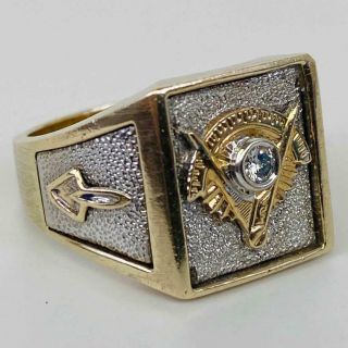 Men ' s Masonic Past Master Freemason 10K Yellow White Gold Diamond Ring Size 10.  5 2