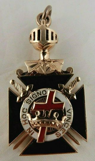 Vintage Masonic Knights Templar Enameled Gold Pendent Fob Medallion