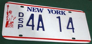 York State Police = N Y State Troopers == Vintage License Plate == 1980 