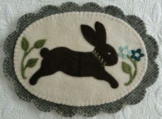 Primitive Stitchery Wool Applique Penny Rug Table Mat Spring Bunny Hare Easter