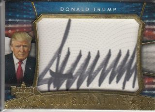 2016 Decision Donald Trump Gold Cut Signature Autograph Card