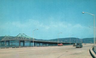 B/w Nyack & Tarrytown,  Ny,  Tappan Zee Bridge Looking West,  Vintage Postcard A675