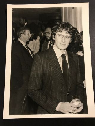 Steven Spielberg Vintage 6 X 8 Photo 1980’s