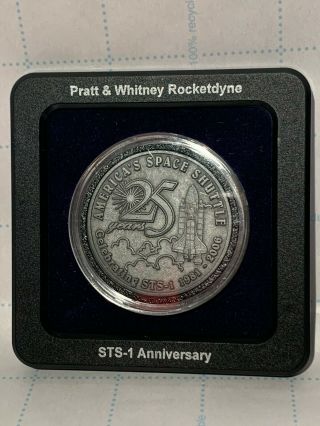 Sts - 1 Flown Metal Space Shuttle Nasa 25 Years Medallion Coin Pratt Whitney