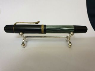 Vintage Fountain Pen Pelikan 100 N 14k Gold Nib 585 Fruted Band & Clip (no.  D2)