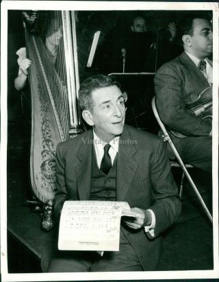 1958 Press Photo Actor Edward Everett Horton Celebrity Comedian Ford Show 8x10