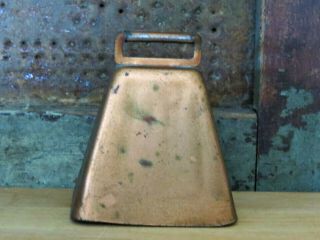 Metal& Cast Iron Cow Bell For Bull Horse Sheep Goat Loud Old Farm Barn Primitive