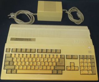 Rare Vintage " Commodore Amiga 500 - European Award Edition "