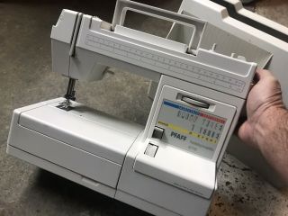 Pfaff Hobbymatic 875 Vintage Sewing Machine W/ Case Germany