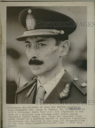 Vintage Photos 1976 Argentine Army Gen.  Jorge R Videla 7x10