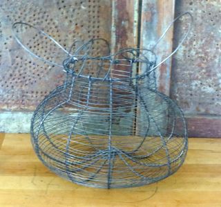 Primitive Round Pumpkin Shape Wire Woven Wire Chicken Egg Gathering Basket Metal
