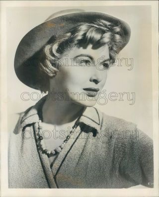 1956 Press Photo Actress Diane Brewster 1950s