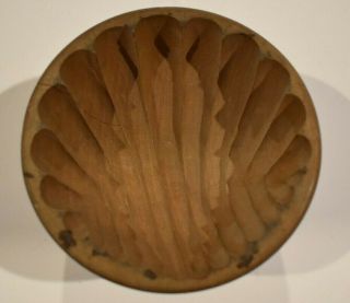 Antique One Piece Dome Round Wood Butter Mold Press Shell Scallop Large
