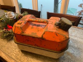 Usmc Vintage Stihl Fuel & Toolbox 1.  5 Gallon Gas Can And Tool Box Blitz Gas Can