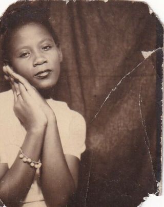 Vintage Photo Booth - Pretty,  Sultry Young African - American Girl,  Hands Under Chin