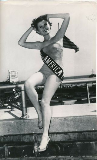 Jacque Mercer Miss America Pageant Swimsuit Vintage 1949 Press Photo Cheesecake