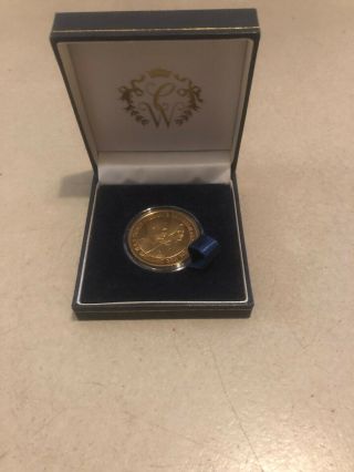 Prince William & Kate 22k Gold Plate Royal Wedding Commemorative Coin Maklouf - B