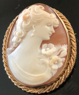 14k Yellow Gold Hand Carved Shell Cameo Vintage Pin Brooch Pendant W Rope Trim