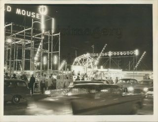 1959 Press Photo Gay Dolphin Park Scene At Night 1950s Myrtle Beach S Carolina