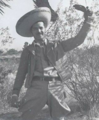 1942 Snapshot Photo Senior Len & 1900 Year Old Joshua Palm Tree Mojave Desert
