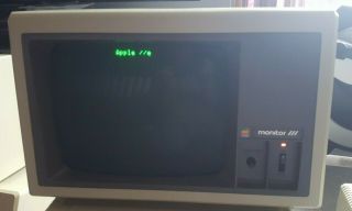 Rare Vintage Apple Iii Monitor W/ Box - And