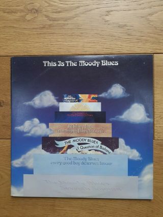 The Moody Blues ‎– This Is The Moody Blues M B 1/2 2 × Vinyl,  Lp,  Compilation