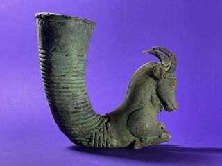 Ancient Persian Bronze Rhyton With Intact Horned Ram Head Large Horns Ca.  400bce