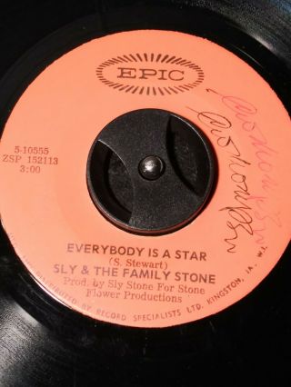 SLY & THE FAMILY STONE on EPIC - THANK YOU & EVERYBODY IS A STAR 45rpm 1969 2