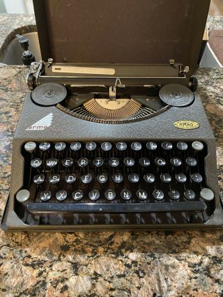 Vintage Hermes Baby Portable Typewriter 1938 With Metal Cover - Restored/cleaned