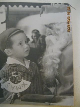 Vintage 1945 Black & White Christmas Photo - Santa With Child On Radio