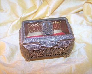 Vintage Lambda Chi Alpha Fraternity Ormolu Metal Jewelry Box W/ Crest On Lid Old