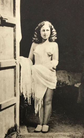 Nude In Casablanca Doorway - Vintage French Photo Postcard - 1910 - 1925